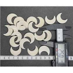 Tagua croissant de lune blanc 25mm